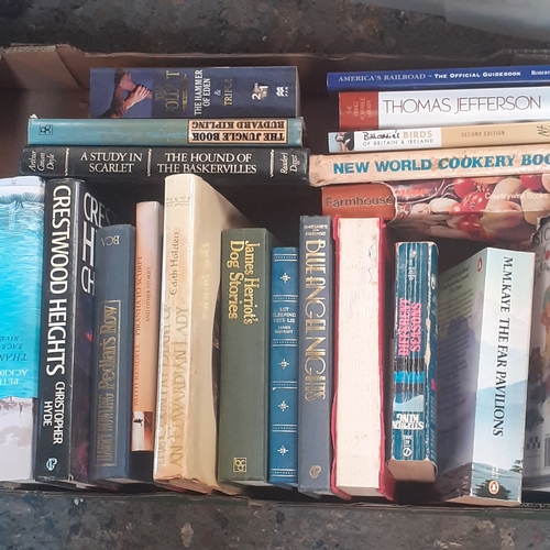 36 - Large quantity of books. Includes a box of superb quality hard back. Various vintage, modern and gen... 