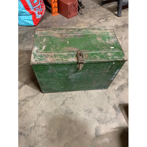 491 - Large metal 70cm trunk with Flexello cast iron wheels inside