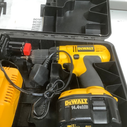 439 - Dewalt 14.4v drill with charger in case