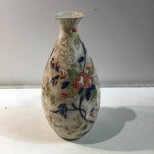 6 - Coranware Hancock & Son vase Rosette 1930