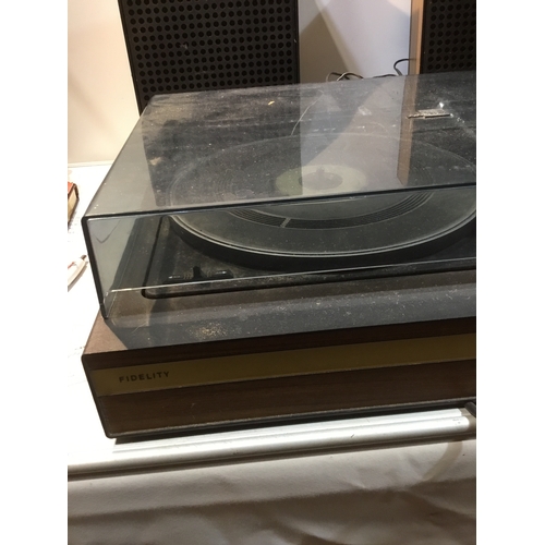 69 - Fidelity UA8 record player & speakers as untested