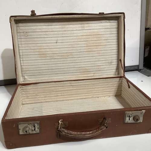 265 - Pair of vintage suitcases