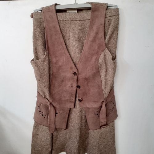 14 - Vintage 2 piece ladies suit. Tisking Suedes. Suede and material. Would benefit a clean but nice cond... 