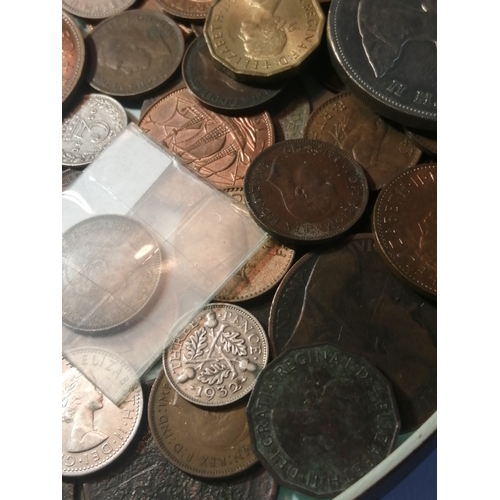 26A - Large tray of mixed English coinage (silver noted)