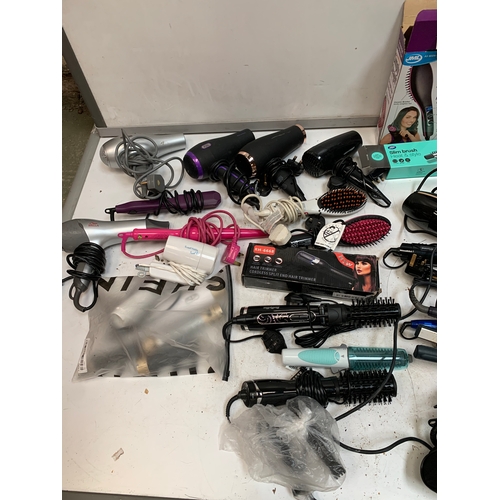 209 - Large hair appliance lot inc curlers, dryers & more