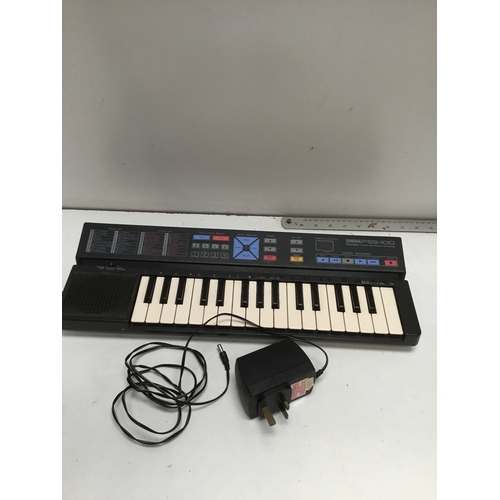 259 - Yamaha PSS-100 digital keyboard with power supply