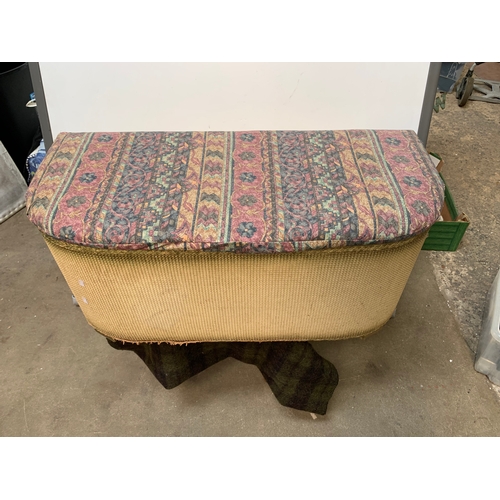 381 - Woven style lift up top ottoman