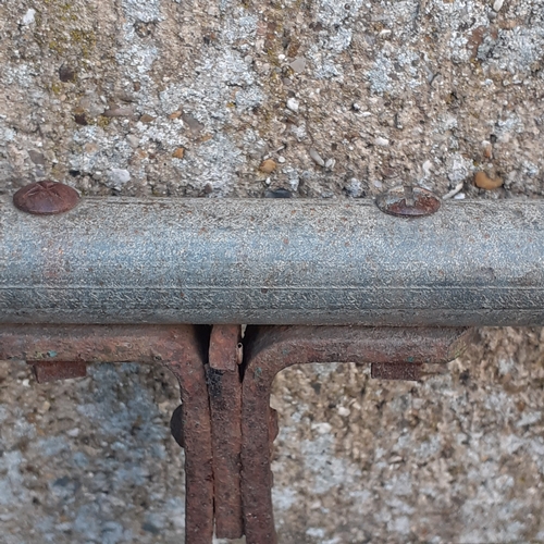 10A - Antique Ironcrete roller. Extremely heavy cast iron with great detail. Woud benefit a clean up but o... 