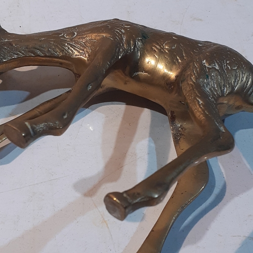 261 - Pair of vintage grazing brass deer. Very nice detail and condition.