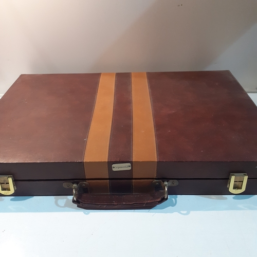 272 - Large case branded Caspian Club, containing vintage Backgammon set. All complete in very good condit... 