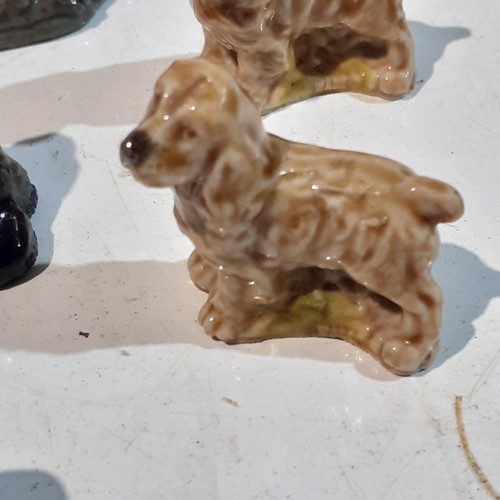 264 - Collection of various Wade whimsies. Mainly animals, dogs, squirrels, deer etc. Good condition with ... 