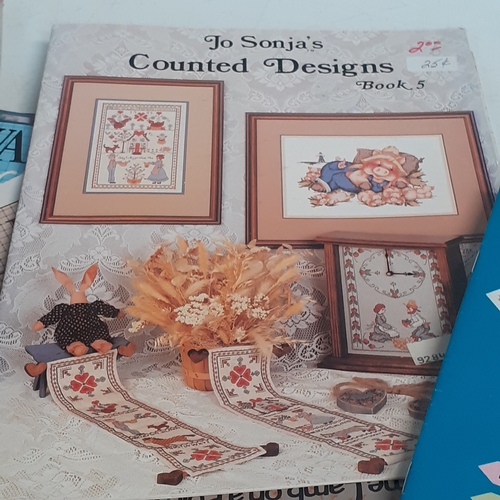 20 - Bundle of cross stitch magazines and patterns.