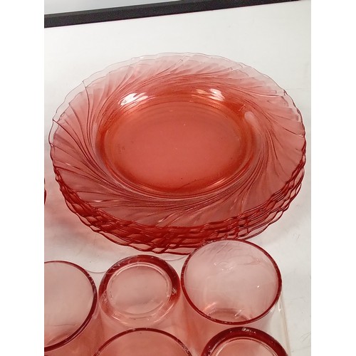 320 - French glass, Vereco pink coloured part dinner service. Good condition overall and some still in wra... 