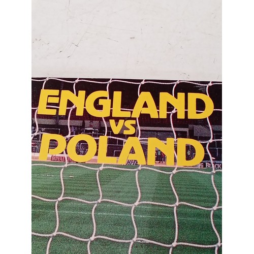 323 - England/Poland 1989 football programme