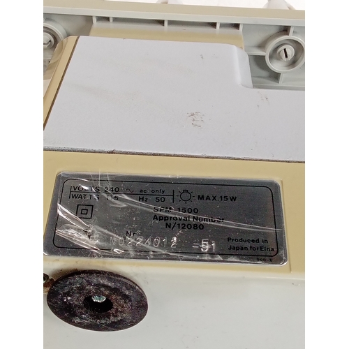 425 - Elna lock pro 4 DE sewing machine. No case or pedal