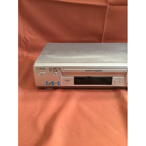 160A - Sony SLV-SE220 video cassette recorder - tested