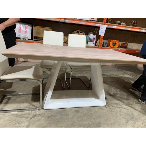 195 - Extending modern dining table & 6 chairs - 160x90cm