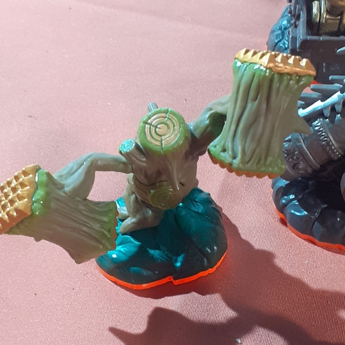 420 - Skylanders by Activision figure lot. Collectible in good condition