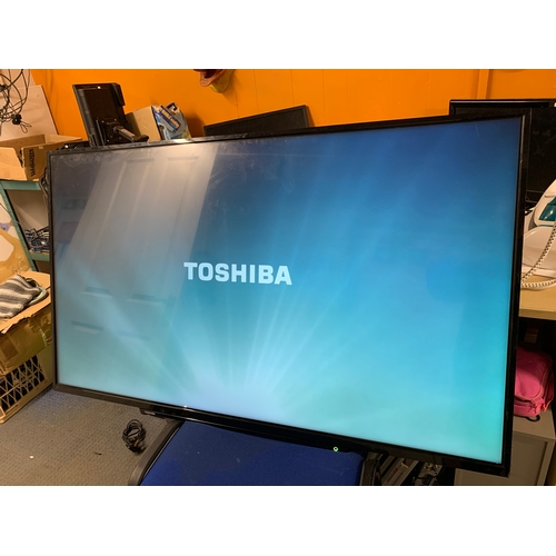 368 - Toshiba LED smart TV 55” with Freeview and HDMI - tested - no remote