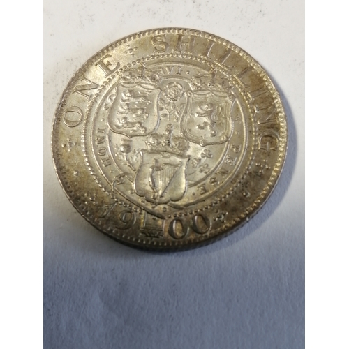 37A - 1900 Victorian shilling in extremely fine condition