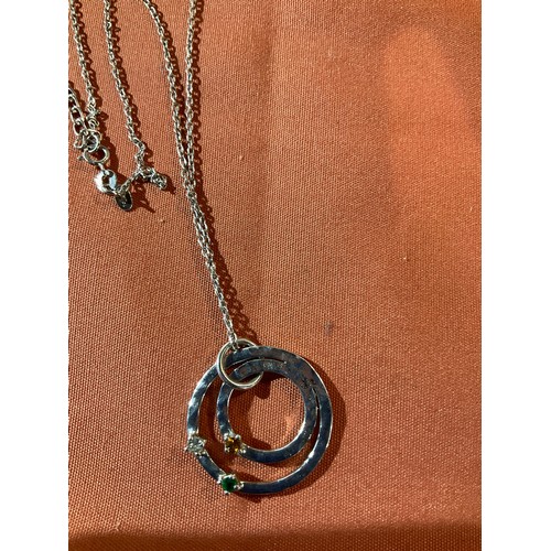 56 - Silver 925 necklace with circular pendant - 5.9g