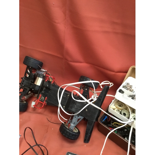 66 - Futaba FP-S148 remote control vehicle with lots of accessories in wheels, controller & box of all pa... 