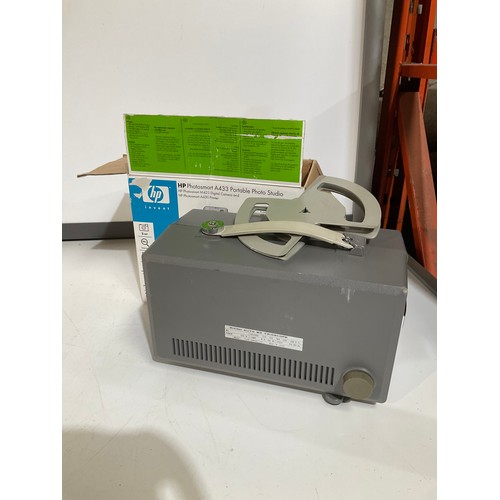 61 - Ricoh auto trioscope & HP photo smart portable printer