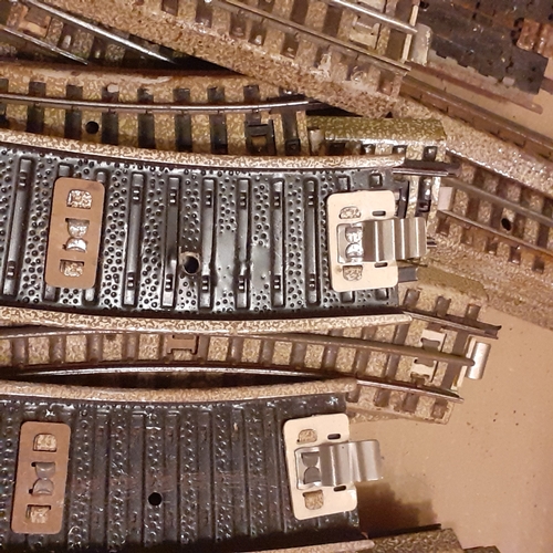 41A - Large quantity of model railway track.  Over 50 pieces. Largely undamaged. Light rusting on parts