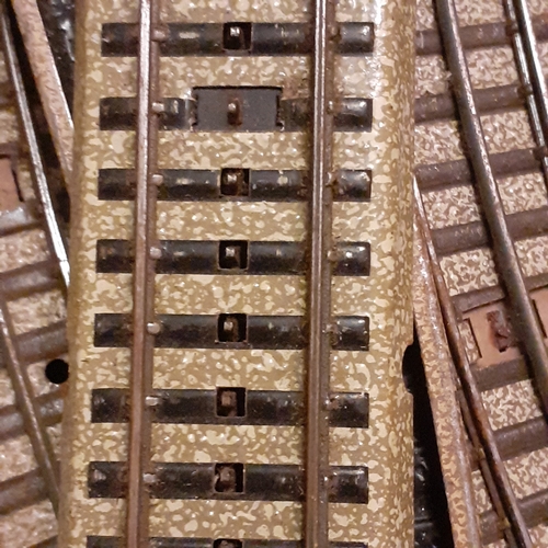 41A - Large quantity of model railway track.  Over 50 pieces. Largely undamaged. Light rusting on parts