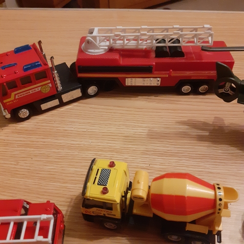 43A - Children's plastic toys. Fire, Police, Delivery lorries etc. Good clean condition