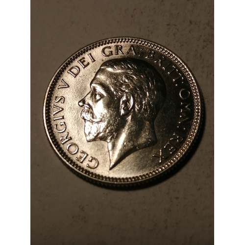 30A - COINS : 1929 shilling in uncirculated condition