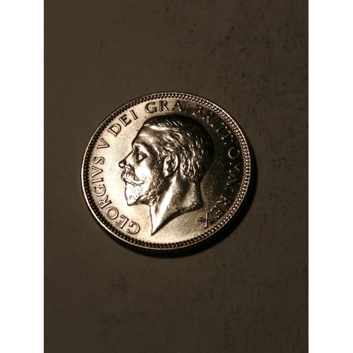 30A - COINS : 1929 shilling in uncirculated condition