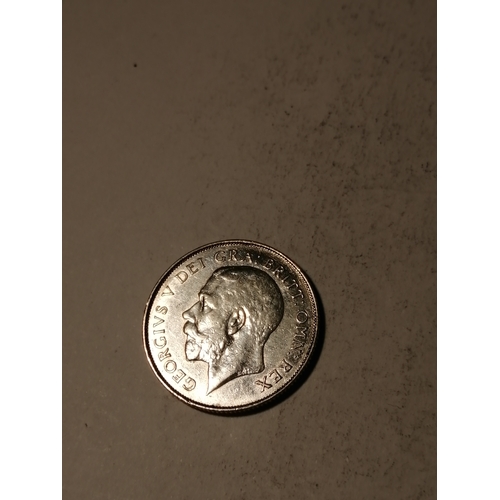 31A - COINS :1925 shilling in extremely fine condition (scarce in this grade)