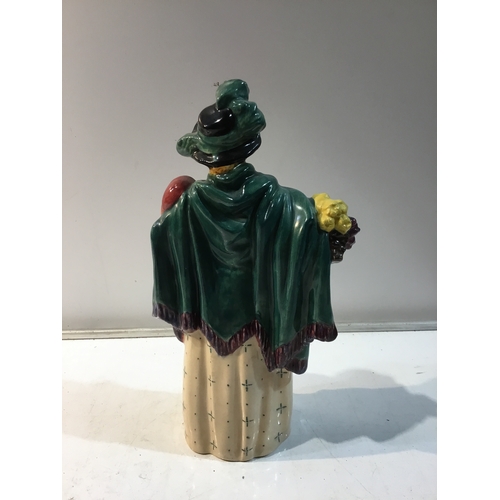 19 - Royal Doulton H.N. 789 The flower seller ceramic figure