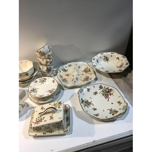 23 - Large collection of Royal Doulton Old Leeds dinner service inc cups, saucers, plates, teapot and mor... 