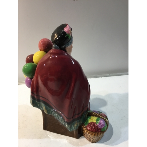 31 - Royal Doulton HN 3737 The old balloon seller 70 th Anniversary serial edition 296 ceramic figure