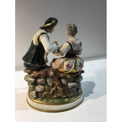 34 - Sauthier collection 1996 Man & lady Portuguese, figurine