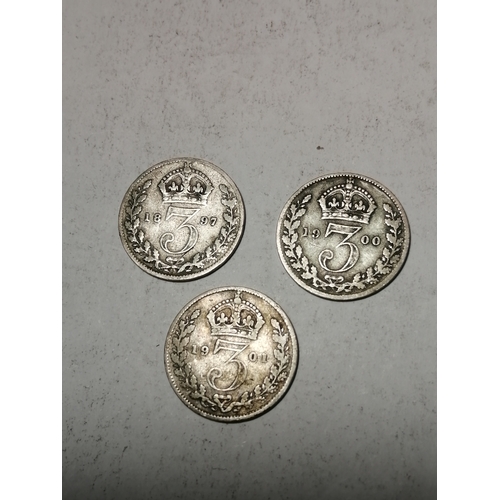 25A - COINS : 3 x Veiled head silver threepences dated : 1897,1900 and 1901