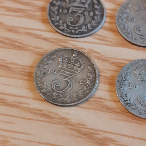 45A - 4 x silver threepence. 1902, 1912 and 2 x 1916. Condition and detail shown in pictures