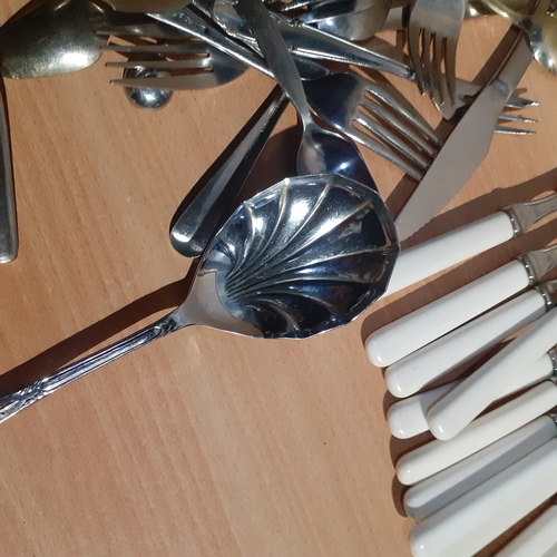 2 - Decent quantity of mixed cutlery. Includes a fish knife and fork set of 6, 18/10 stainless, cake sli... 