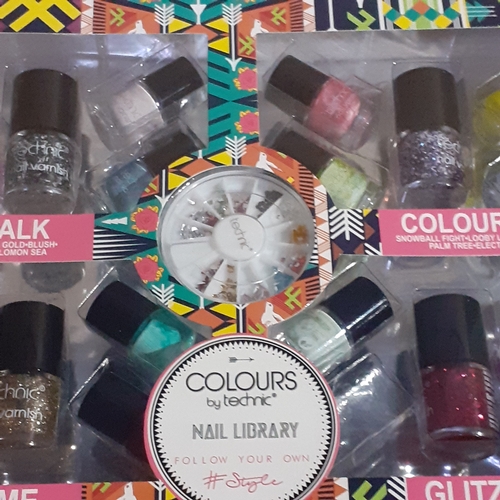 5 - Colours by Technics nail varnishes. Includes glitter, metallic and gloss varnishes.  New in box. Box... 