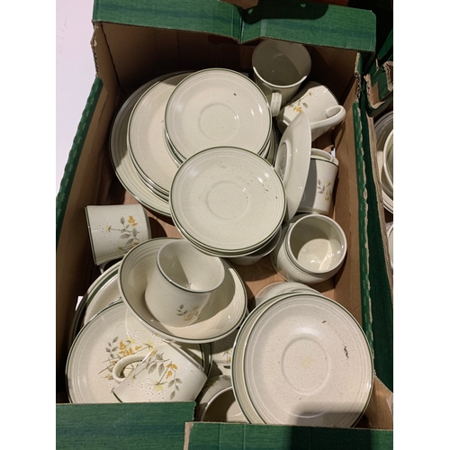 101 - Very very large collectible Royal Doulton Lambethware Fairford dinner service