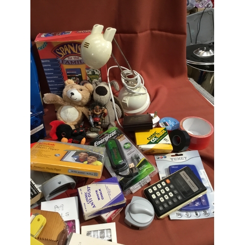 289 - Large mixed home lot inc desk lamp, magnetic light, anti dust chalk, battery charger & more