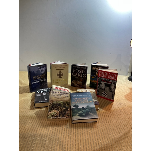 111 - 10 good quality books on World War I & WWII