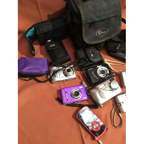 503 - Quantity of cameras inc Vivitar, Sony cyber shot, Philips camcorder and more - as untested