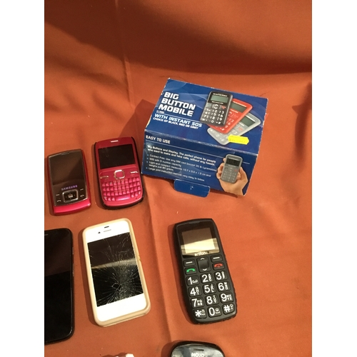 508 - Quantity of retro mobile phones inc Sony flip up, Samsung, blackberry and more - as untested