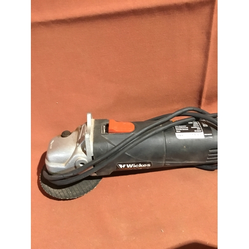 428 - Wickes Angle Grinder, Skil Electric Sander and Circular Saw