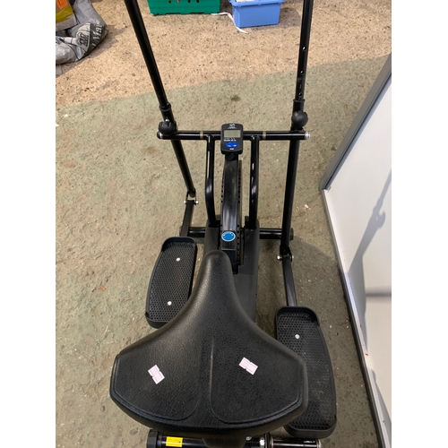 440 - Opti Elliptical Strider