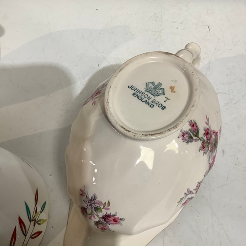 343 - Retro 1950s/60s Royal Stuart Spencer Stevenson Bone China Sugar Bowl & Milk Jug and a Pink Roses Gra... 