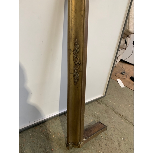 517 - Brass on Wood Fireplace Fender with
Intricate Details